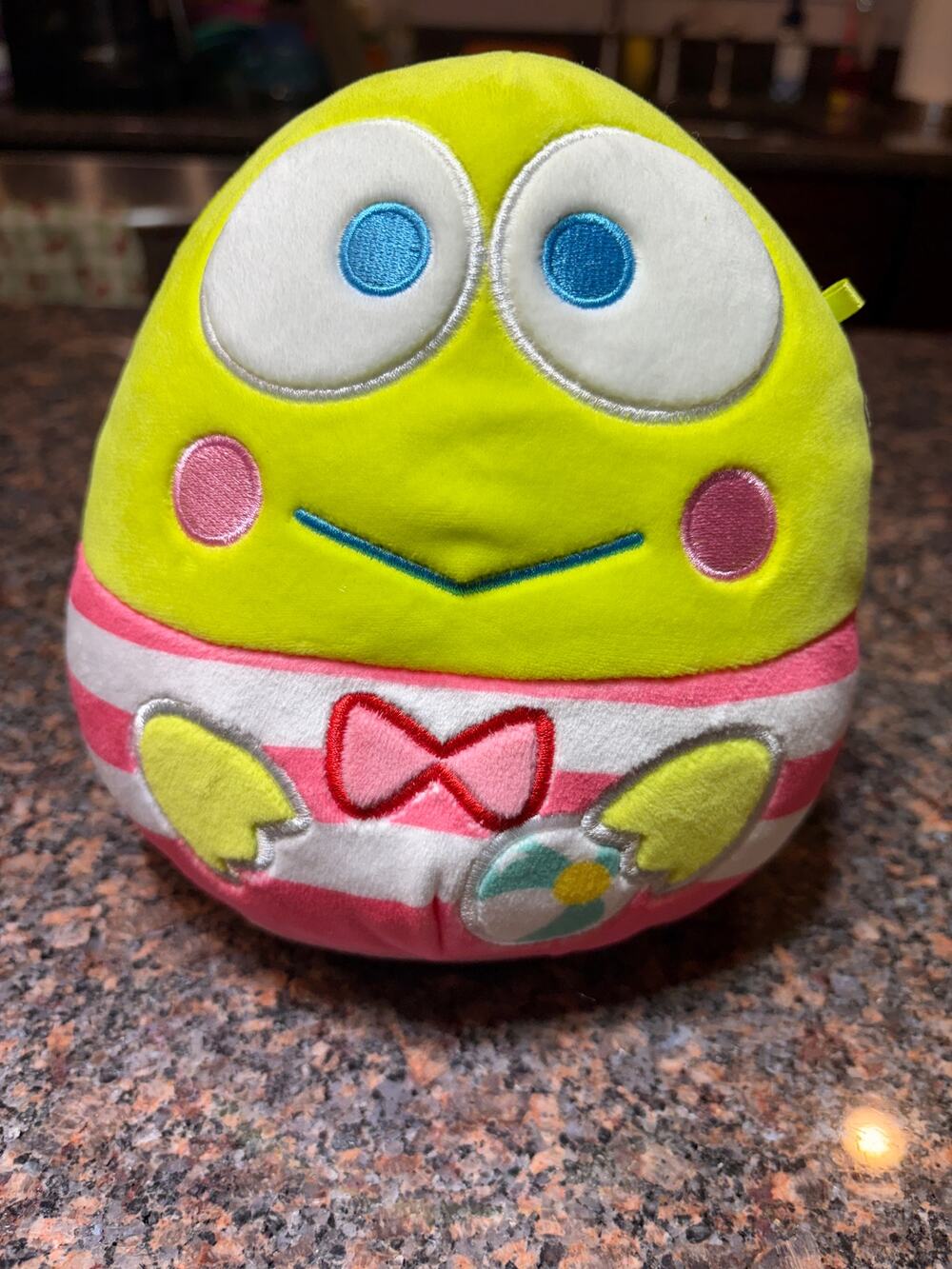 Squishmallow 6.5" Sanrio KEROPPI with Beach Ball Excellent Condtion